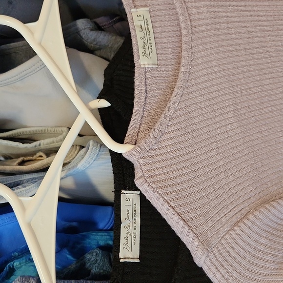 2 Sweater Dresses Sz S - Picture 2 of 3